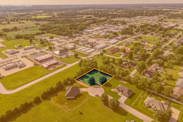 000 Wicker Street, Buffalo, MO 65622