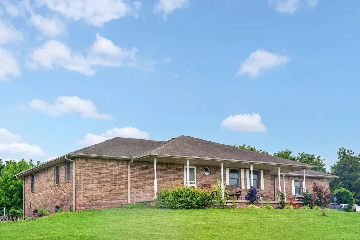11763 Highway V, Mount Vernon, MO 65712 - #1