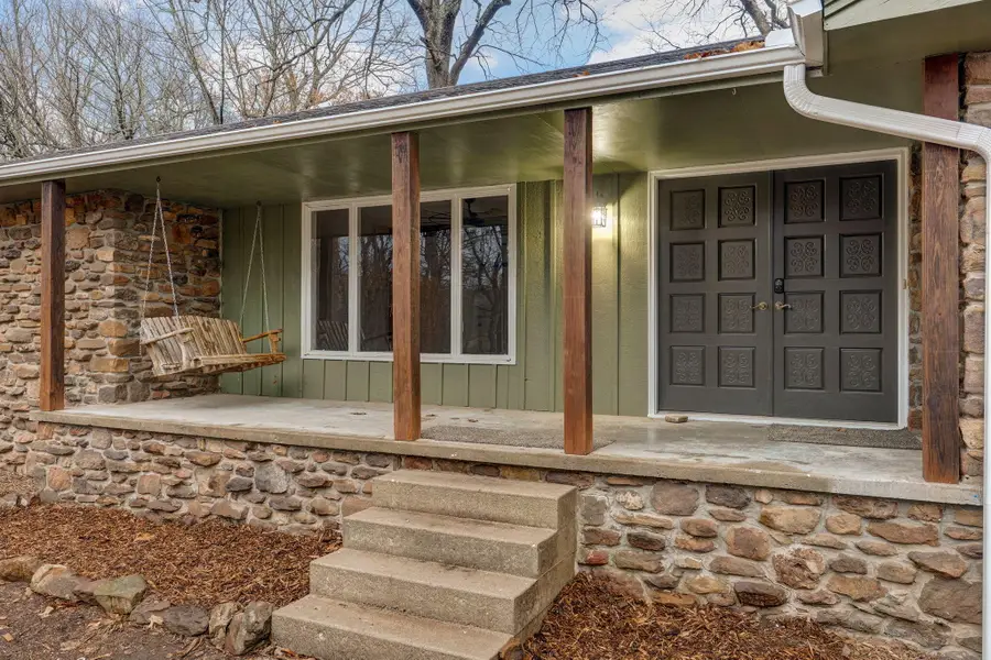 3526 W Farm Rd 88, Springfield, MO 65803 - #3
