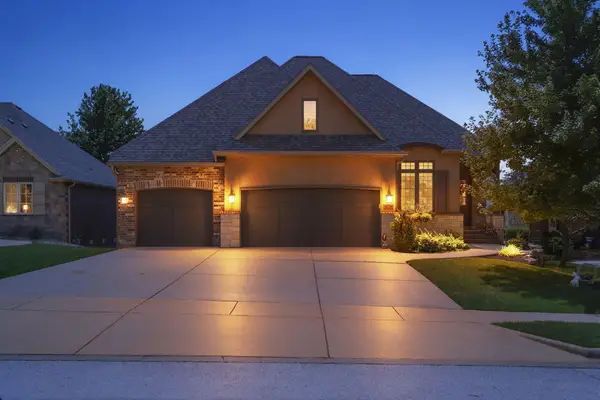 1415 N Wicklow Road, Nixa, MO 65714