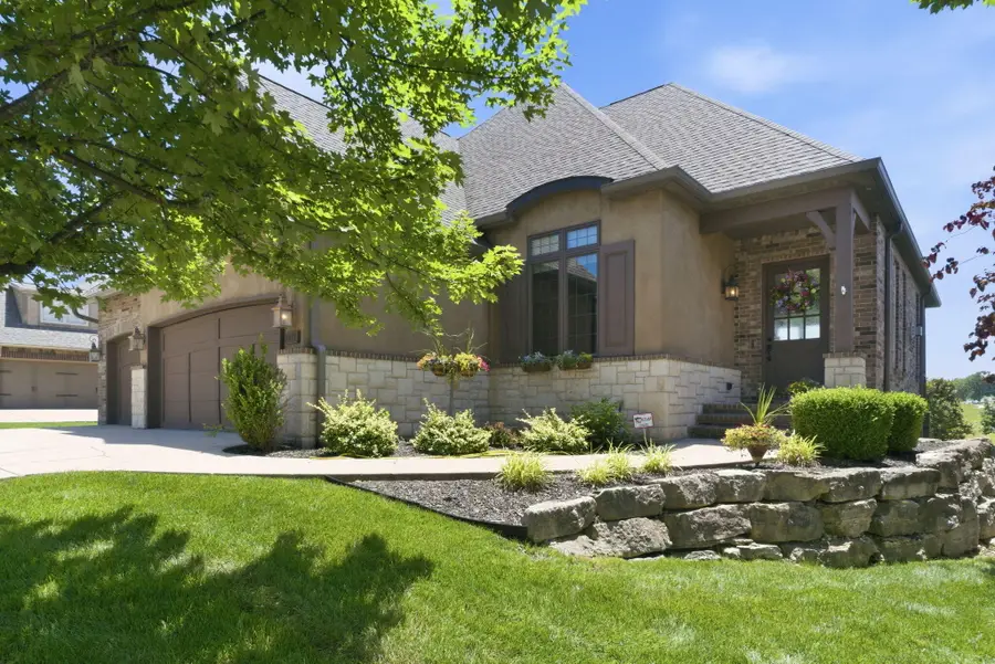 1415 N Wicklow Road, Nixa, MO 65714 - #3