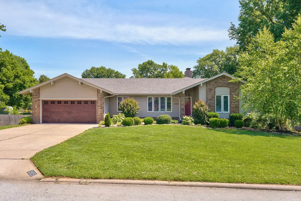 1813 E Camino Alto Street, Springfield, MO 65804 - #1