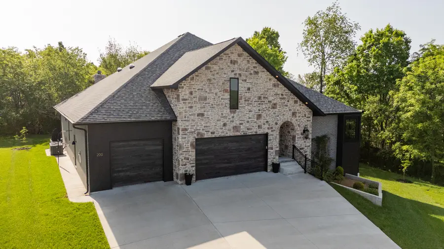 200 N Blarney Court, Nixa, MO 65714 - #3
