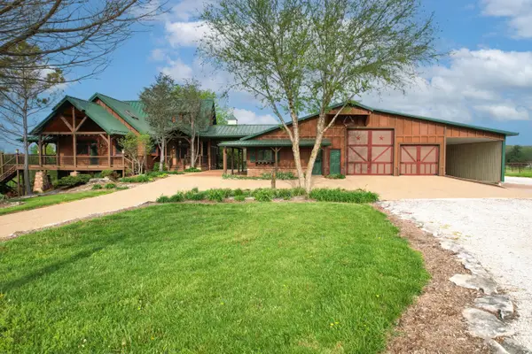 1781 W Blue Springs Road, Nixa, MO 65714