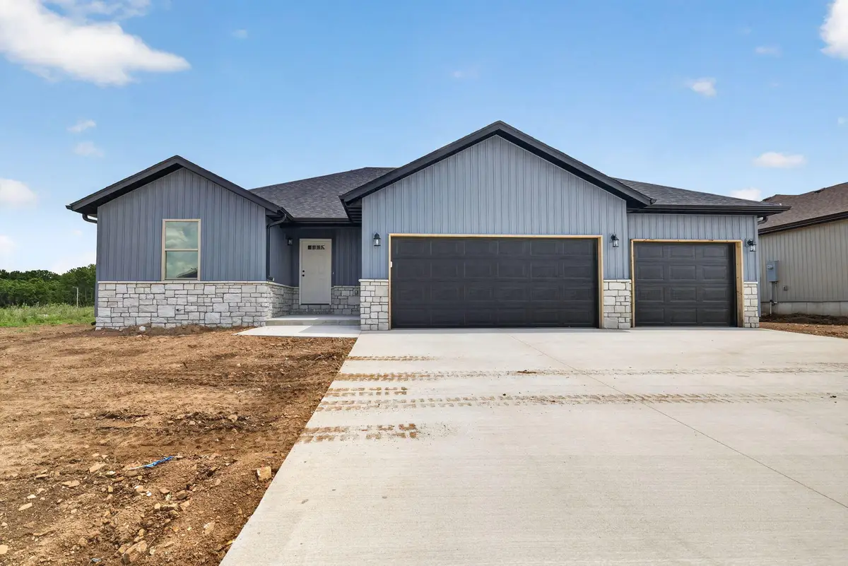422 Beavertail Road, Ash Grove, MO 65604 - #1