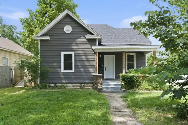 1101 W Division Street, Springfield, MO 65803
