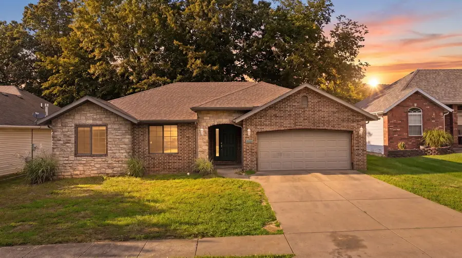 3527 W Sagamont Street, Springfield, MO 65807 - #2