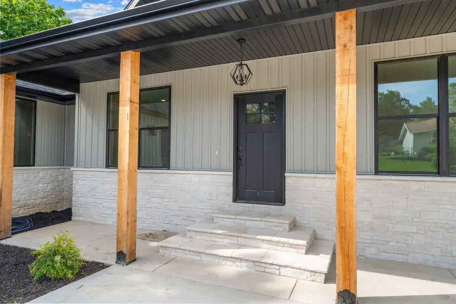 654 Walkington Lane, Branson, MO 65616 - #2
