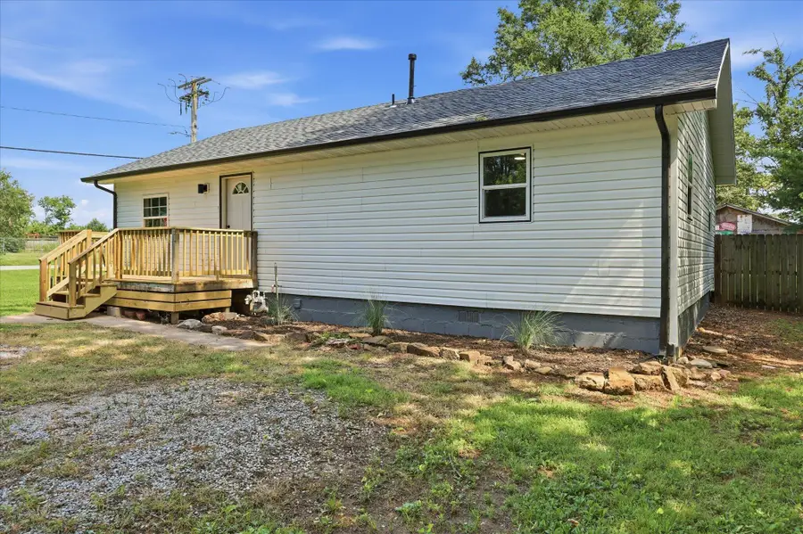 4253 W Maple Street, Springfield, MO 65802 - #3