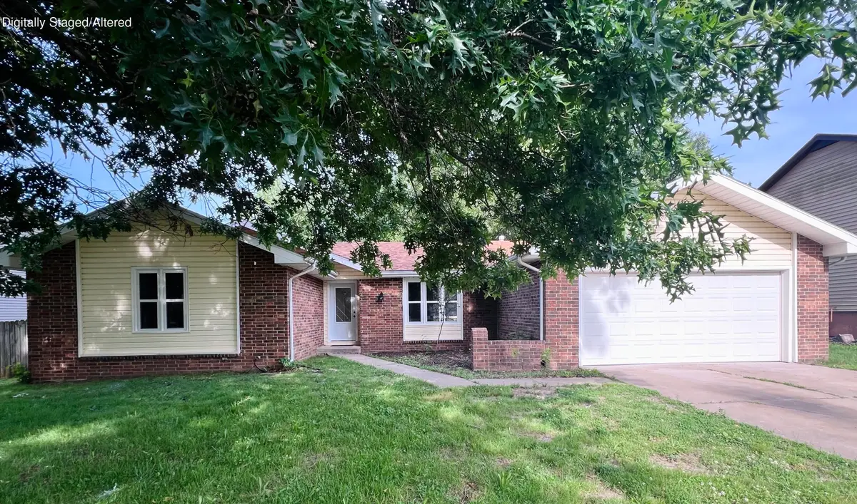 3852 S Hillcrest Avenue, Springfield, MO 65807 - #1