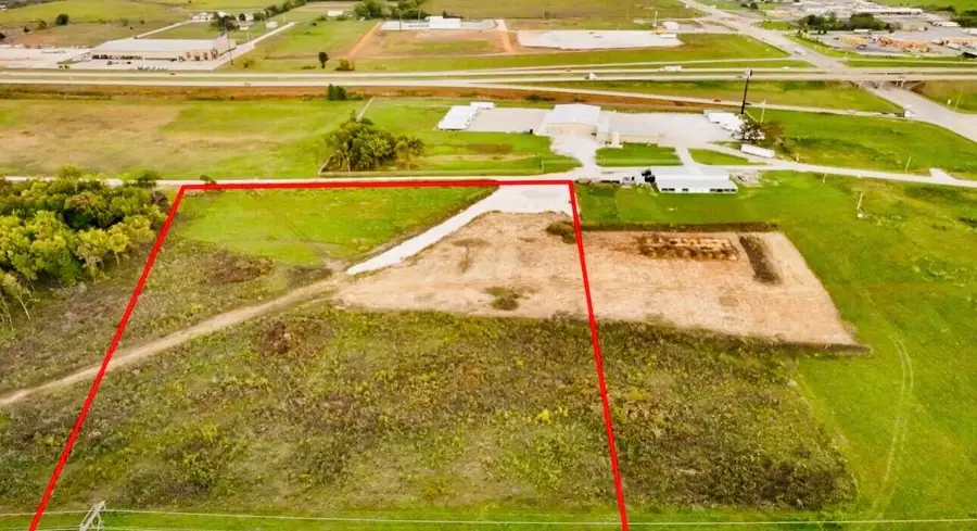 000 Memory Lane, Neosho, MO 64850 - #2