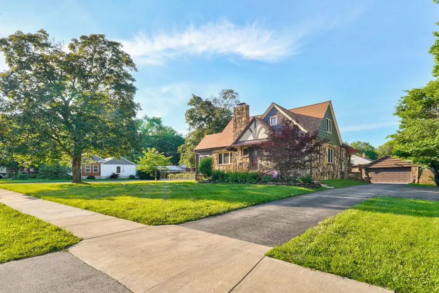 1328 E Bennett Street, Springfield, MO 65804 - #2