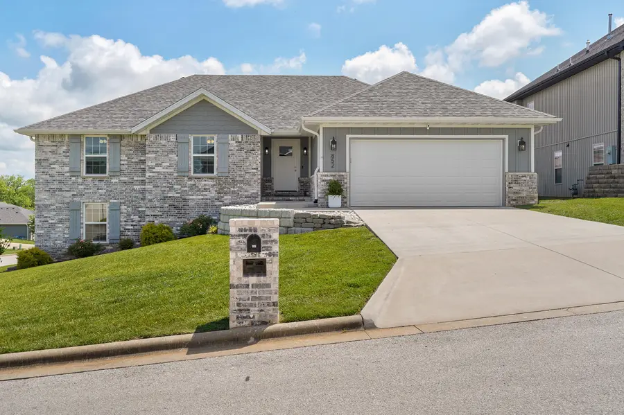 852 S Dry Gulch Road, Nixa, MO 65714 - #3