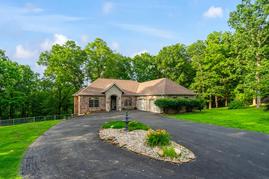 140 Stone Ridge Court, Strafford, MO 65757 - #2