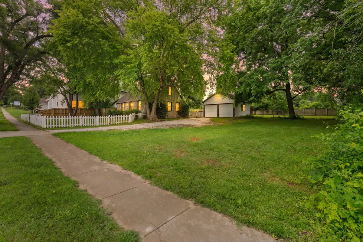 1414 W Walnut Street, Springfield, MO 65806 - #1