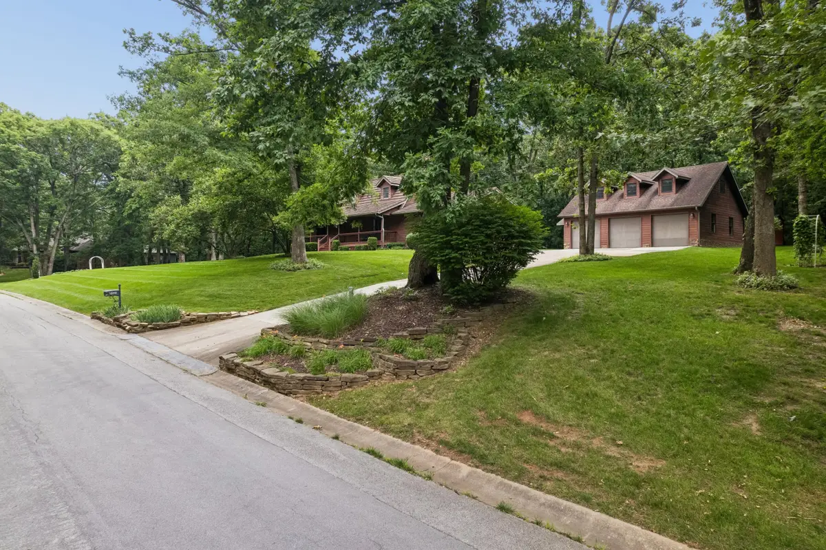 3526 S Woodland Trail Avenue, Springfield, MO 65809 - #1