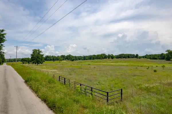 Xx Kodiak Road #4, Neosho, MO 64850