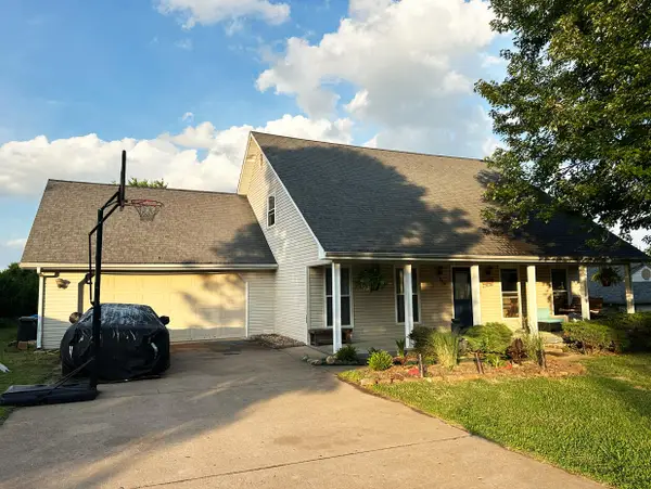 880 Redel Place, Bolivar, MO 65613
