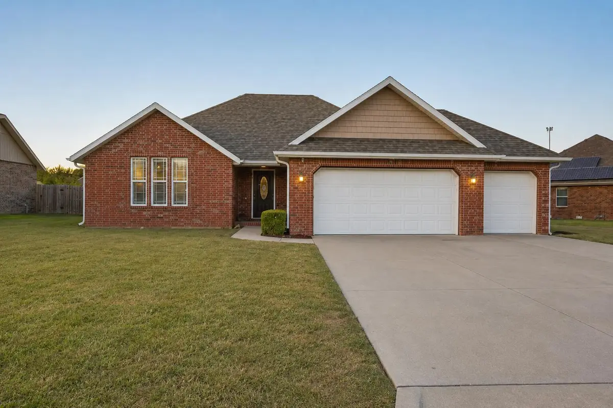 209 Sparrow Lane, Willard, MO 65781 - #1