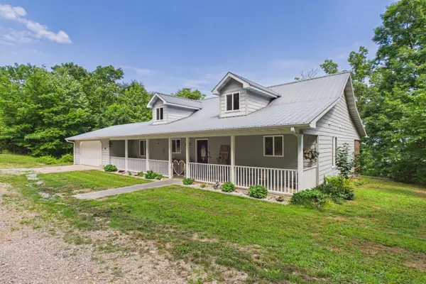 657 Plentywood Lane, Gainesville, MO 65655