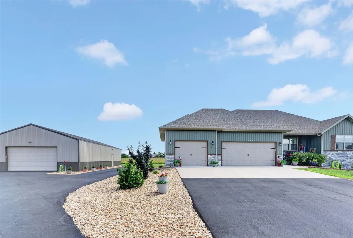 966 Division Street, Sparta, MO 65753 - #1