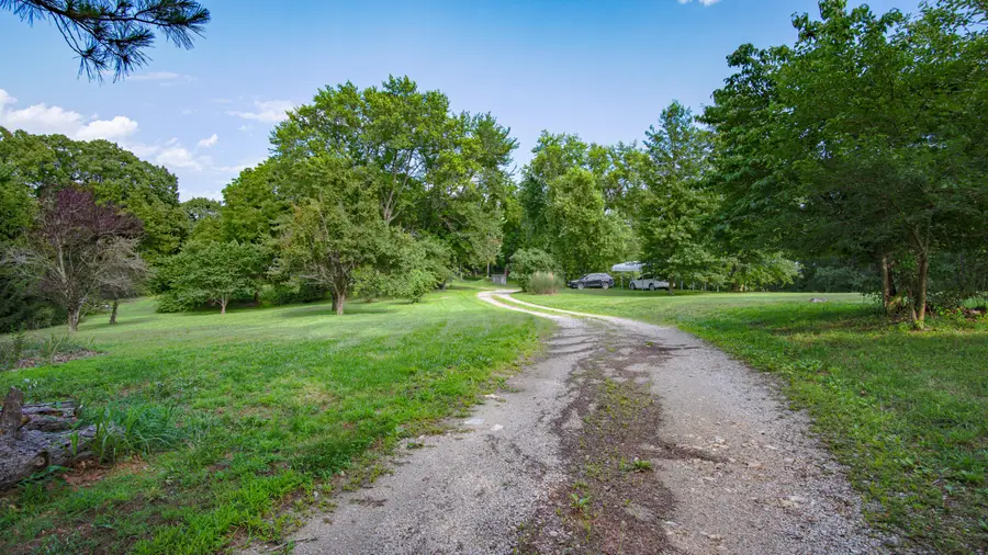 9399 Hopper Lane, Mountain Grove, MO 65711 - #2