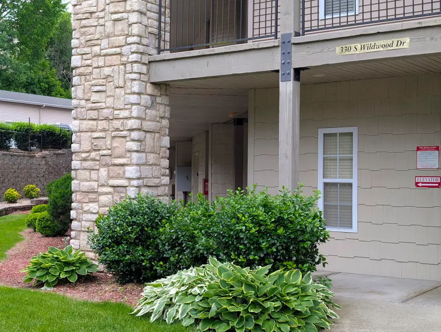 330 S Wildwood Drive #7, Branson, MO 65616 - #2