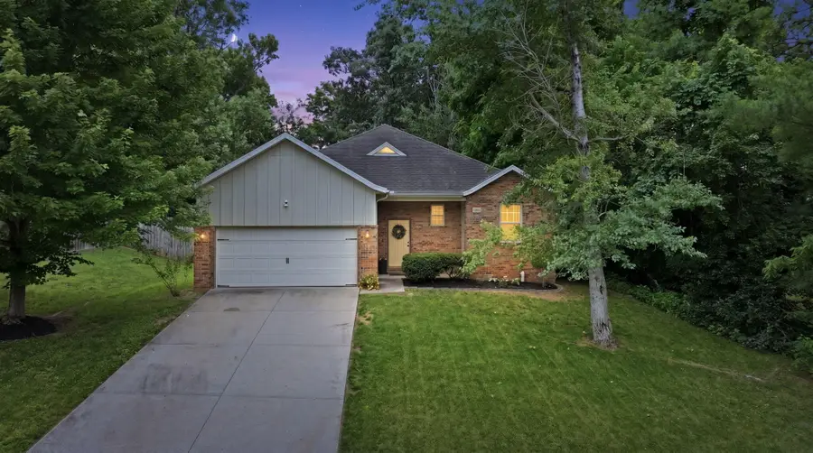 2006 E Samuel J Street, Ozark, MO 65721 - #2