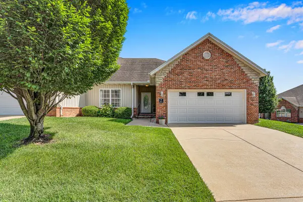 1356 N Sandy Creek Circle #3, Nixa, MO 65714