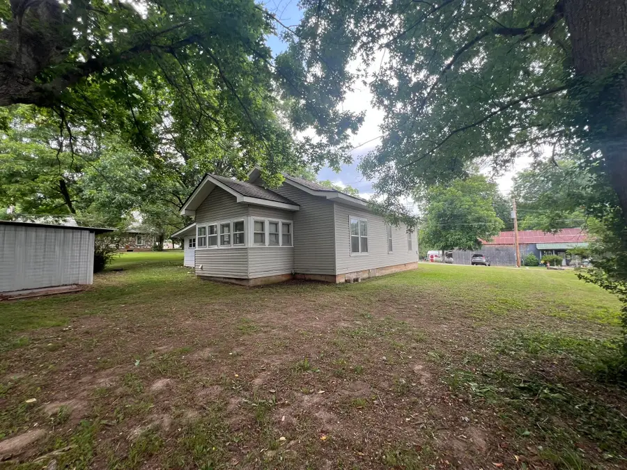 424 Mammoth Street, Thayer, MO 65791 - #2