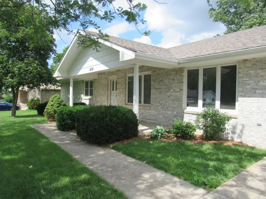 634 N Olive Street, Marshfield, MO 65706 - #2