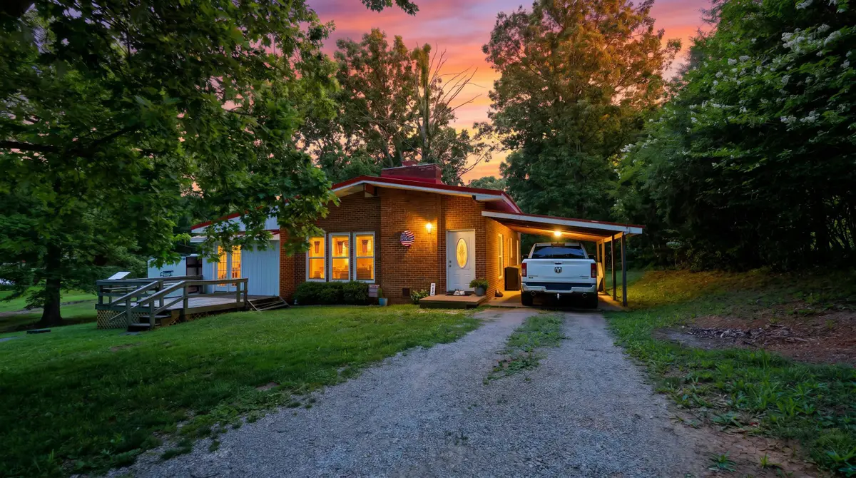 625 County Road 393, Thayer, MO 65791 - #1
