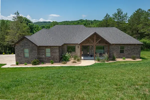 512 Creekside Terrace, Saddlebrooke, MO 65630