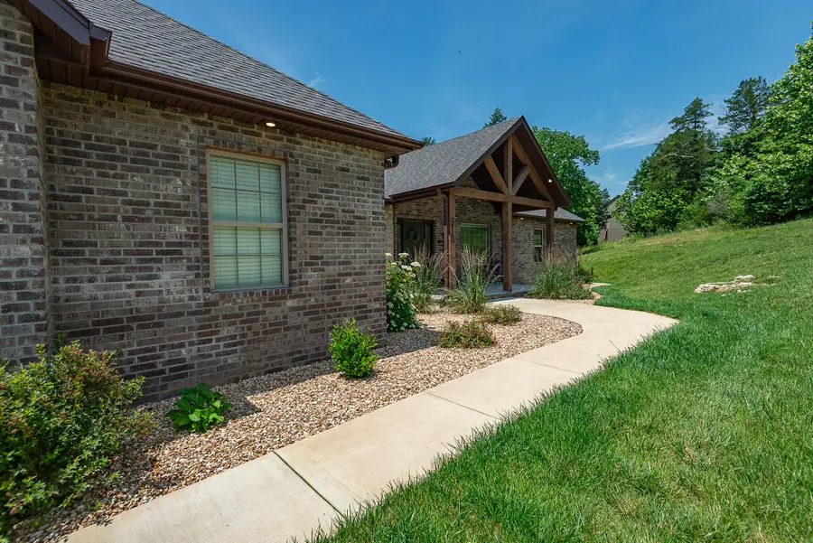 512 Creekside Terrace, Saddlebrooke, MO 65630 - #2