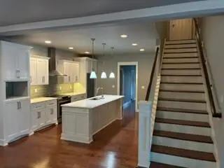 936 S Weller Avenue, Springfield, MO 65802 - #2