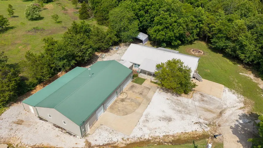 7222 N Farm Road 203, Strafford, MO 65757 - #2