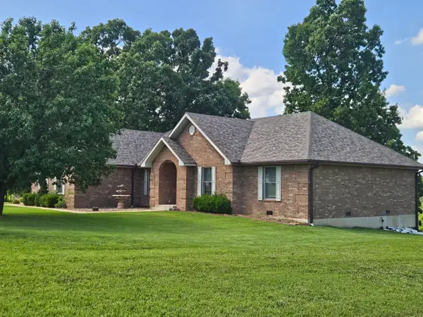 123 Sparkle Drive, Thornfield, MO 65762