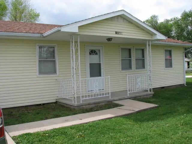 1127 N Oak Street, Buffalo, MO 65622 - #2