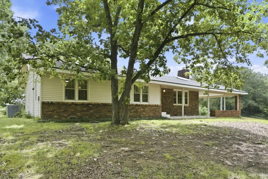 18555 State Highway 32, Stockton, MO 65785 - #3