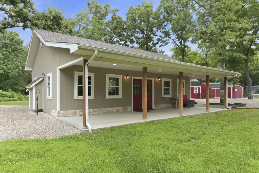 1323 E Highway Pp, Bolivar, MO 65613 - #2