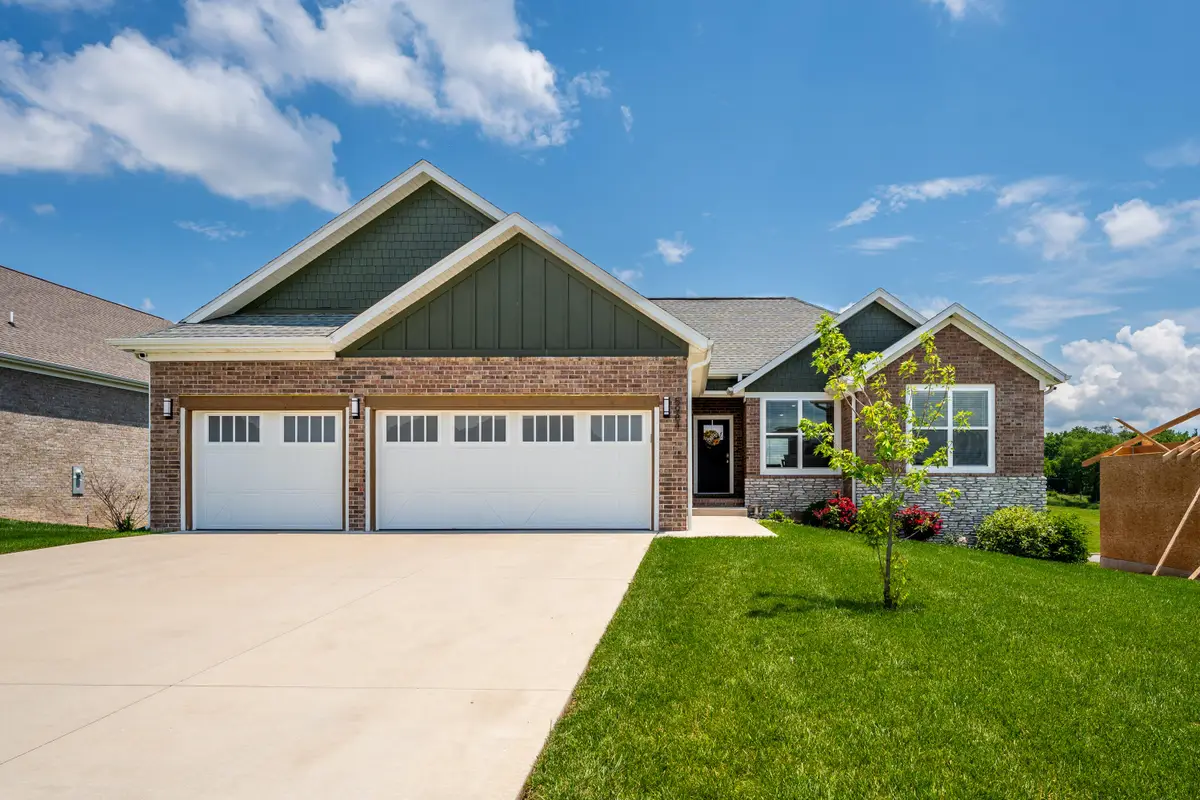 5984 S Applewood Avenue, Springfield, MO 65810 - #1