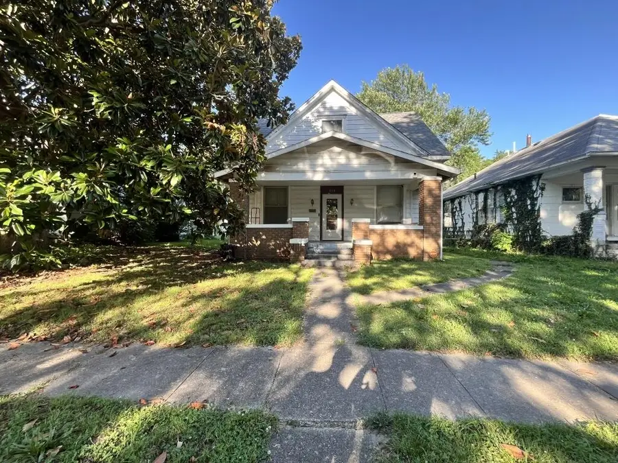 515 Euclid Avenue, Monett, MO 65708 - #3