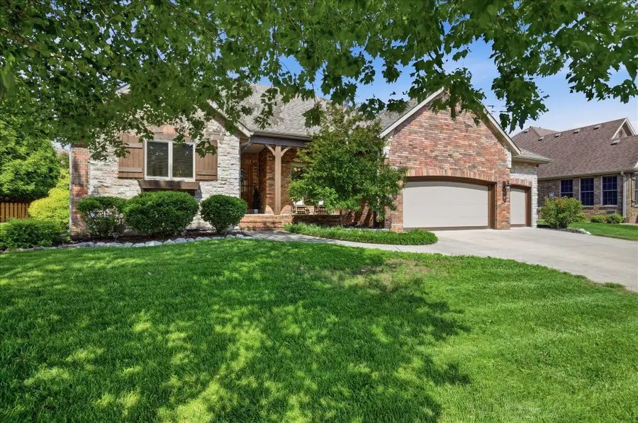 6060 S Riverbend Road, Springfield, MO 65810 - #2