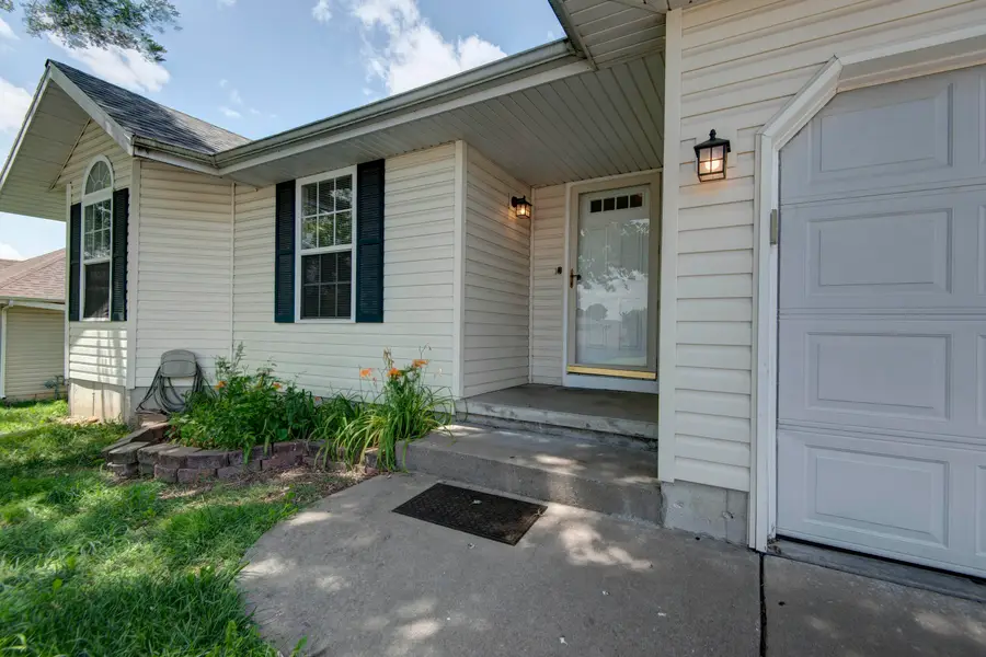 435 N Harrington Drive, Republic, MO 65738 - #2