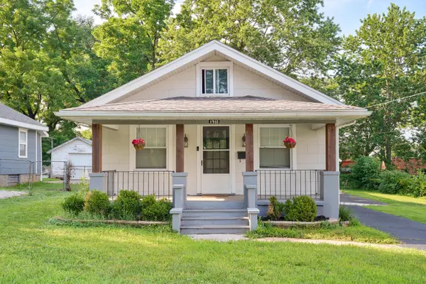 1911 W Walnut Street, Springfield, MO 65806