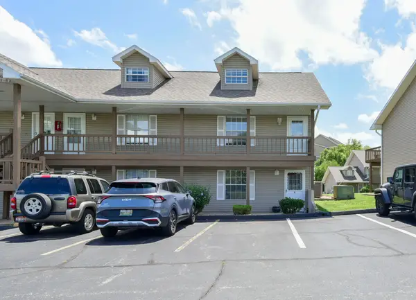 3 Memory Lane #8, Branson, MO 65616