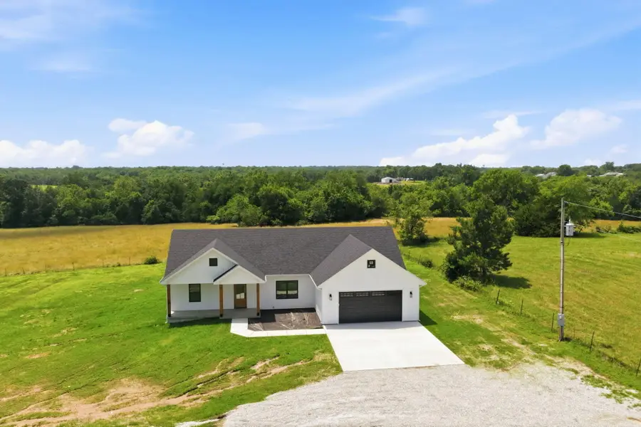 1184 E 418th Road, Bolivar, MO 65613 - #2
