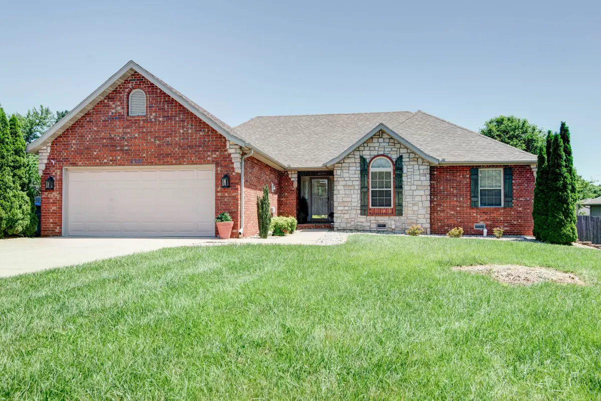 5306 N 12th Avenue, Ozark, MO 65721 - #1