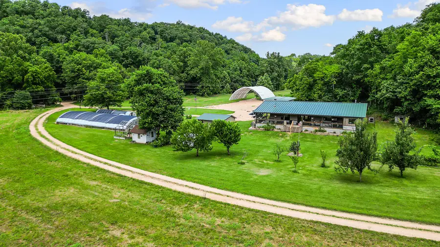 4702 Little Missouri Road, Pineville, MO 64856 - #2