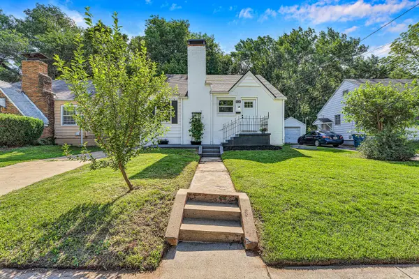 926 S Weaver Avenue, Springfield, MO 65806